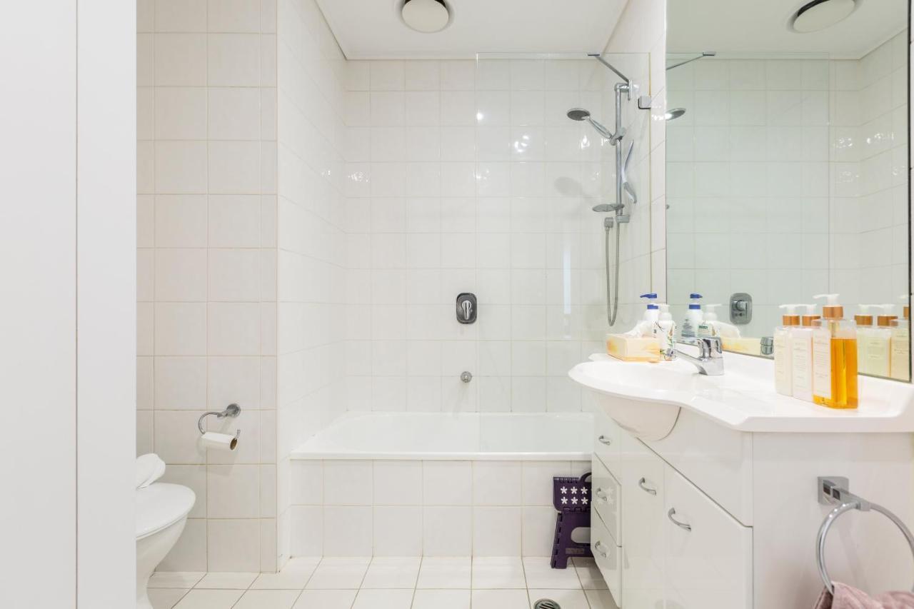 ☆Of Southbank☆Light Filled Apartment☆Huge Private Terrace With City Views☆Parking☆Pool☆Gym☆Wifi Ville de Ville de Melbourne Extérieur photo